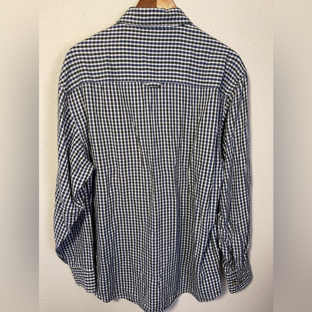 Men’s Pendleton Varsity Button Down Size Medium - image 4